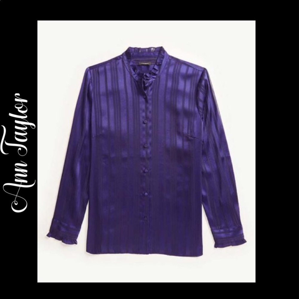 *NWT* Ann Taylor ruffle button down blouse